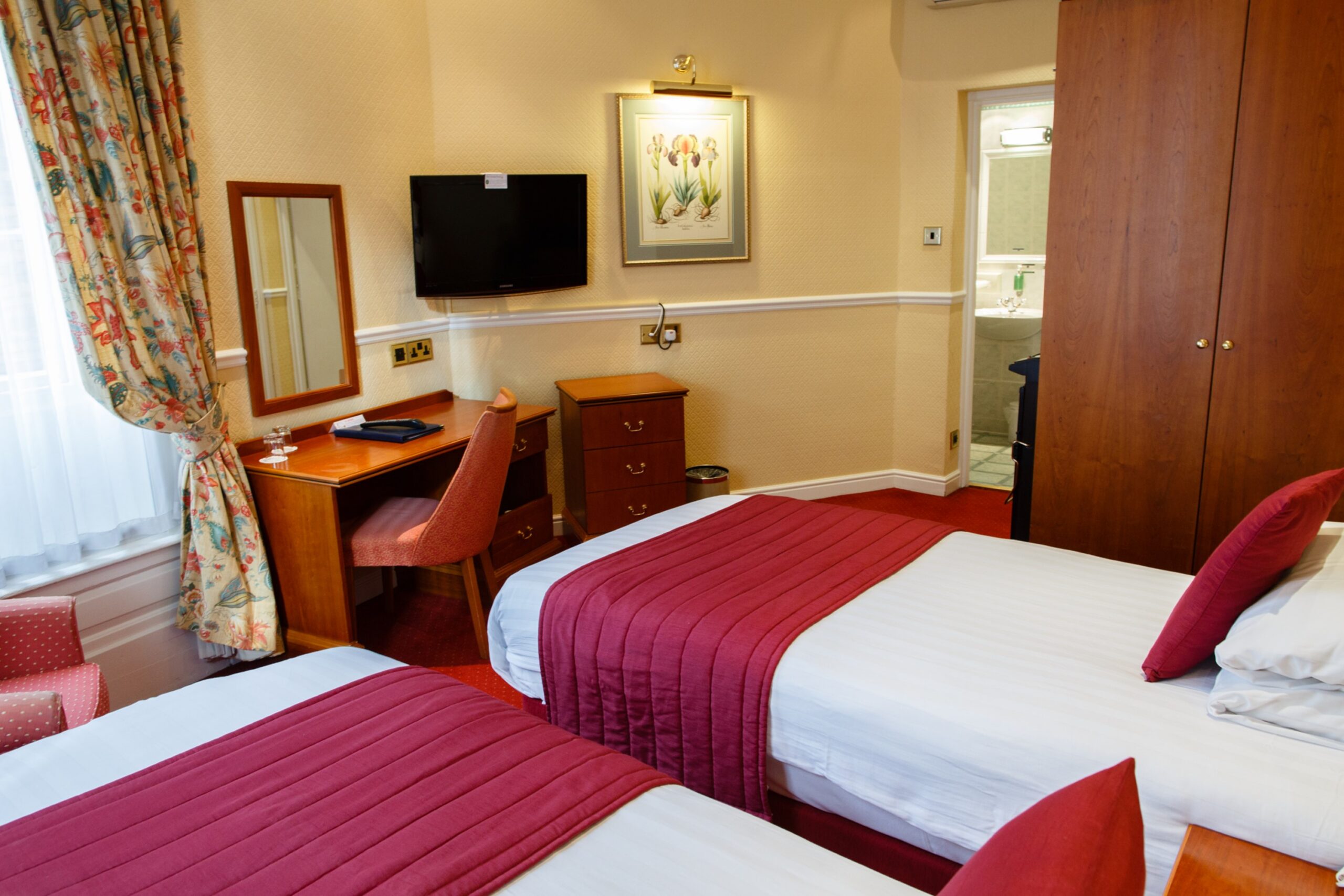 The George Hotel