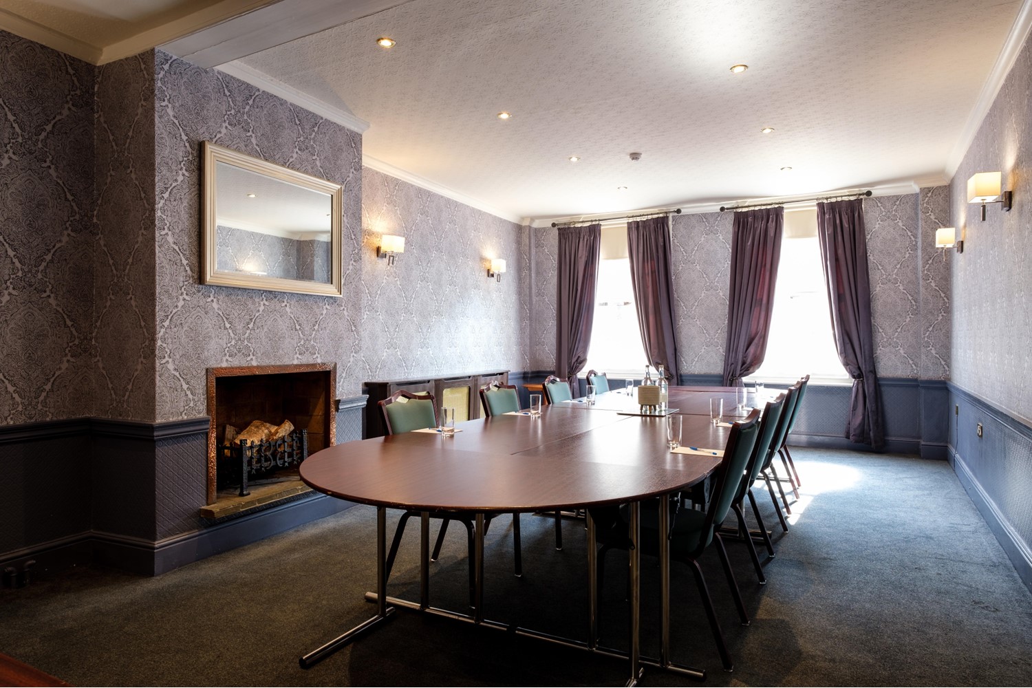 The George Hotel