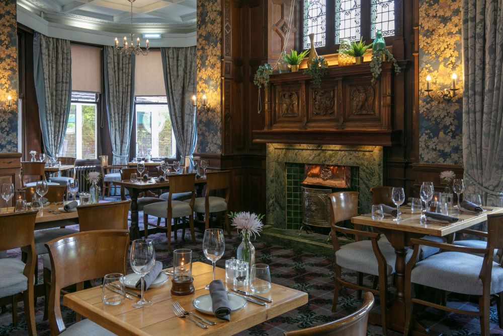 The Oak Room Brasserie