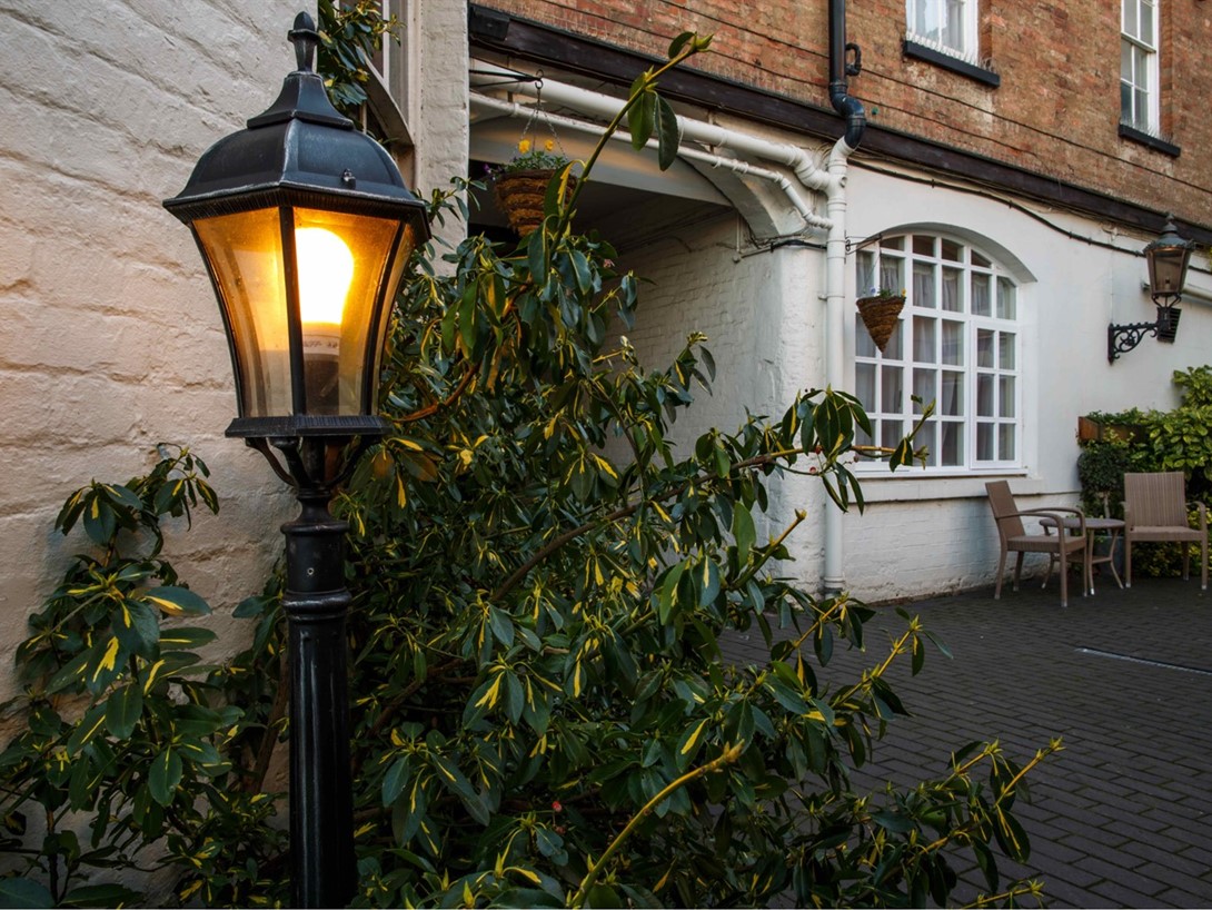The George Hotel